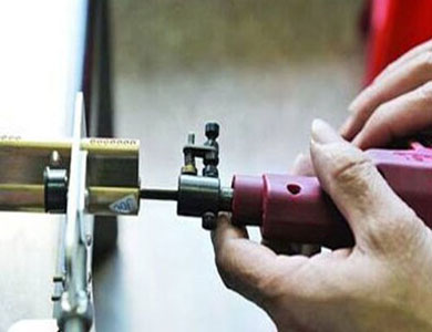 东明24小时上门开锁公司